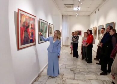 В Красноярске проходит персональная выставка удивительной художницы Румяны Внуковой – «Сияние»